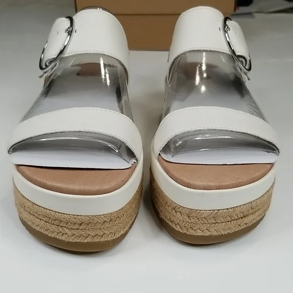 UGG April Sandal - Picture 6 of 9